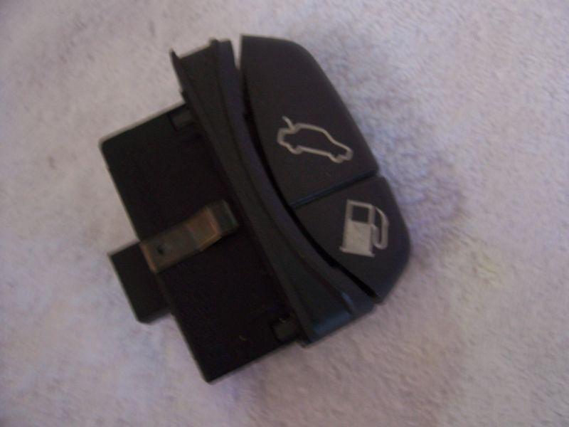 Find 98 99 00 VOLVO S70 V70 TRUNK RELEASE GAS FUEL CAP DOOR SWITCH