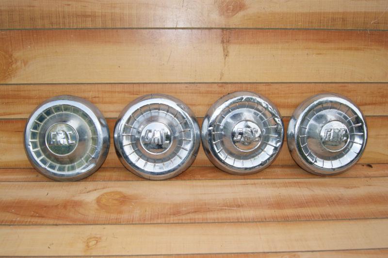 1955-1959 gmc chrome hubcaps (original)