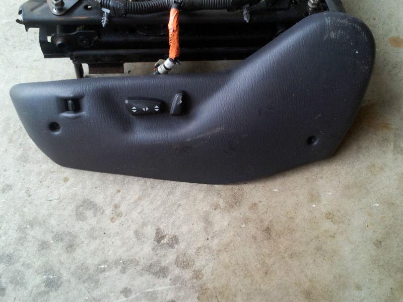 99 00 01 02 03 04 Jeep Grand Cherokee Laredo LH Driver Power Seat Track Fit 2004, US $245.55, image 3