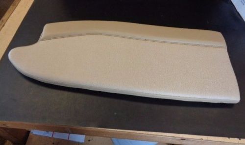 Scout 245 xsf uh1448e - bbas starboard short bow cushion tan 43" x 17 1/4" boat