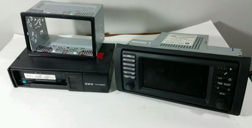 Bmw 65-52-6 934 413 and bmw cd changer 82 11 1 469 404 and 8 364 931 cd magazine