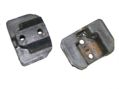 2 rear motor mounts 47 48 49 50 51 52 53 chevy 1/2 ton truck new
