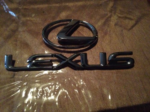 93 94 95 96 97 98 99 00 lexus ls400 ls300 rear trunk lid emblem logo badge oem