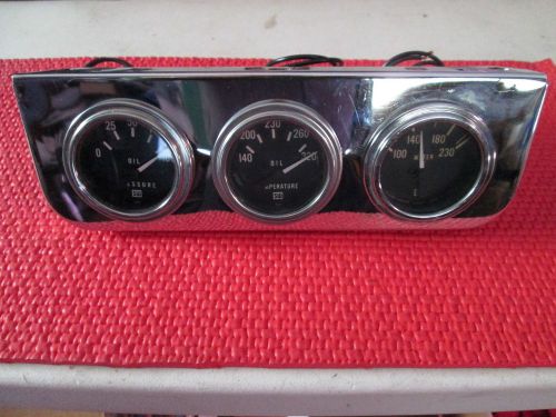 Stewart warner 3 gauge set in chrome under dash mount