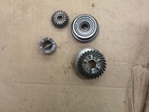 Alpha one gen one gear set 43-96084a2 28 teeth