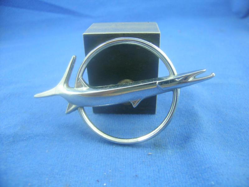 1967 1968 plymouth baraccuda hood emblem 1967 barracuda trunk emblem oem 67 68