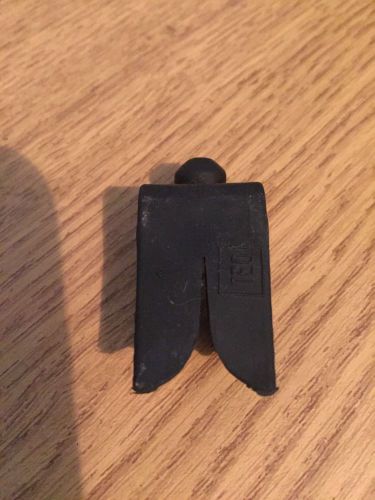 97-01 jeep cherokee xj oem glove box rubber stoppers