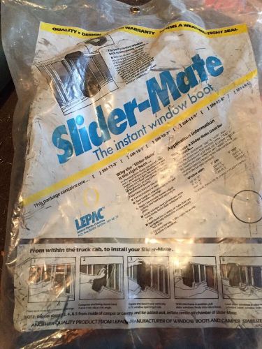 Window boot slider-mate