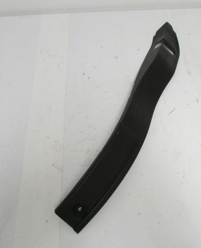 E38 740i right rear door catch cover..  51428150860