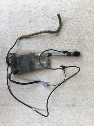 96-02 toyota 4runner power antenna oem