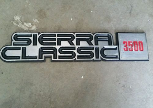1983-88 gmc sierra classic 3500 fender emblem 84 85 86 87 1 ton