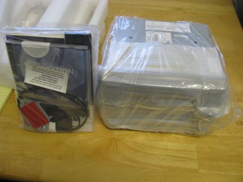 New 82208653 mopar radio