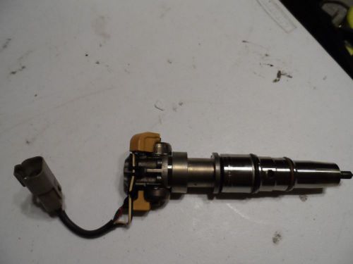 Fuel injector for 2004 - 2007 navistar dt466, dt570, ht570, maxxforce dt/9/10