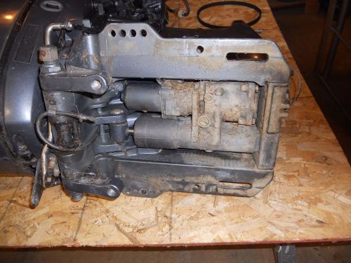 Yamaha 1998 outboard 50 hp 4 stroke f50tlhw trim tilt motor and cylinder