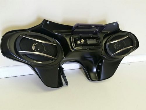 Harley touring davidson batwing fairing road king with stereo system 1996-2013