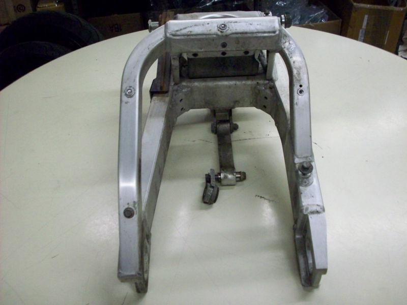 2002 YAMAHA YZF R6 SWING ARM OEM , US $30.00, image 2