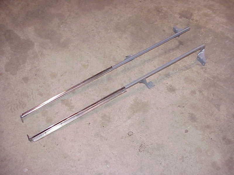 53 54 55 ford pickup door vent window glass dividerschannel bar bracket rt frt