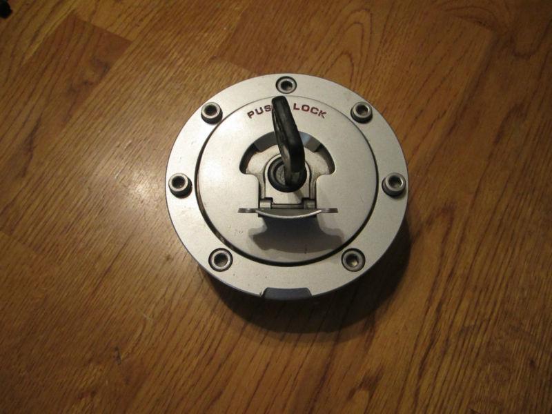 Honda cbr1000 rr stock oem fuel gas tank cap bolts & key 