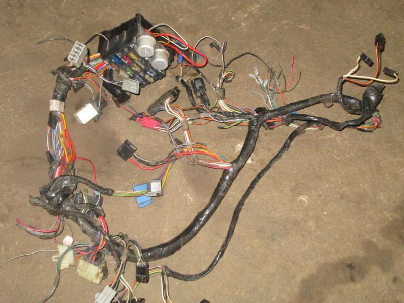 Find Jeep Wrangler 1987 under dash wiring 4.2L automatic fuse block 6