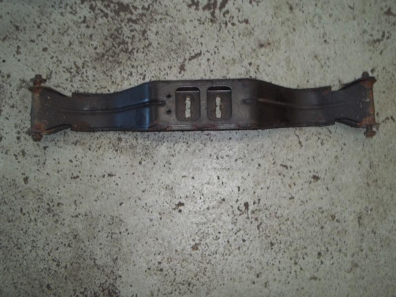 1994-1998 ford mustang 5 speed cross member t-5 302 4.6l cobra
