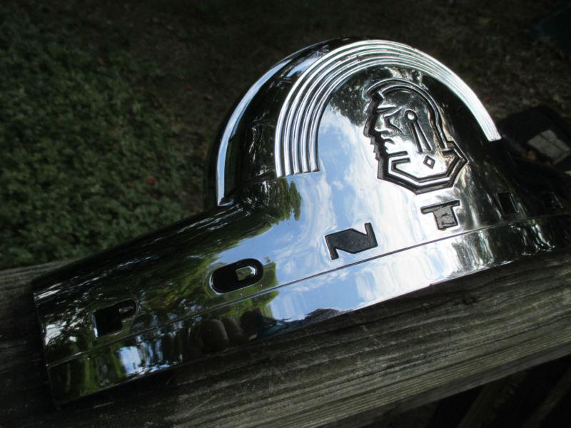 1947 pontiac torpedo streamliner grille hood ornament emblem 831210