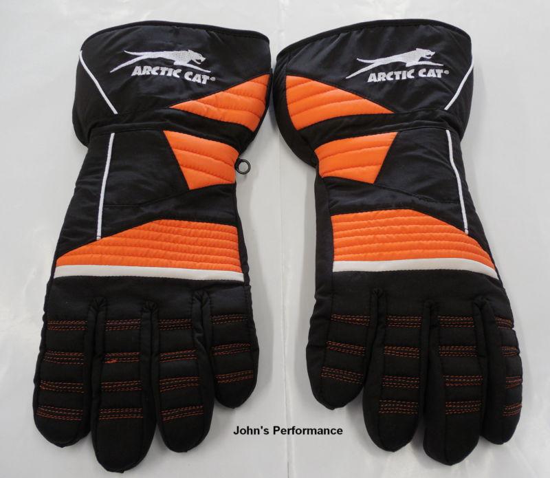 Find vintage snowmobile gloves in Wendell, Massachusetts, US, for US 25.00