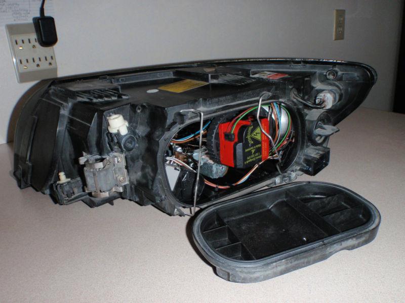 Sell Volvo S40 20042007 2005 2006 Black Electric Xenon Headlight Front