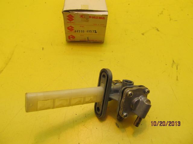 Suzuki 85-86 gs550 petcock assembly 44300-49572