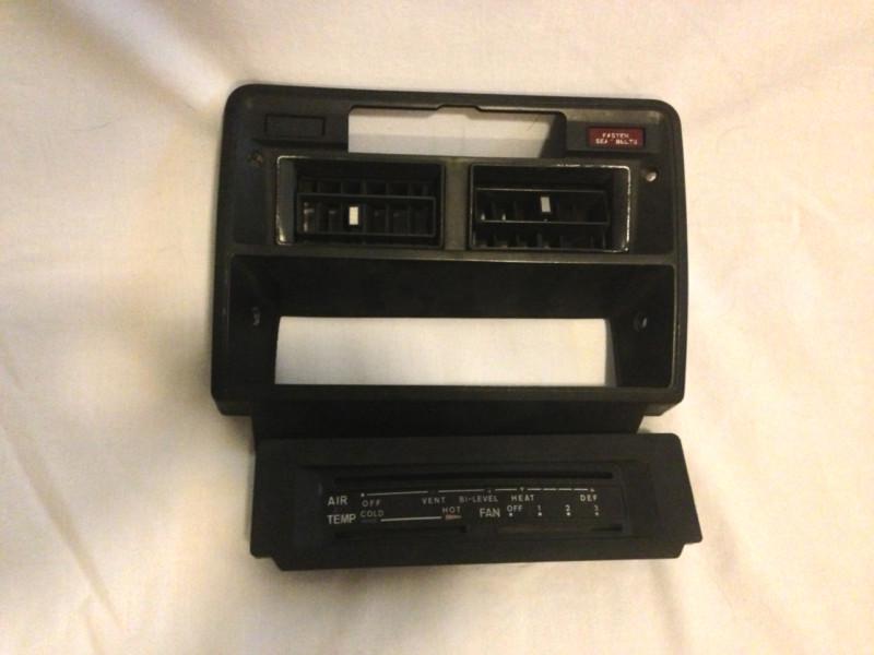1973, 74, 75, 76, 77 Datsun 280Z 260Z 240Z Center dash vent fan control panel, US $30.00, image 2