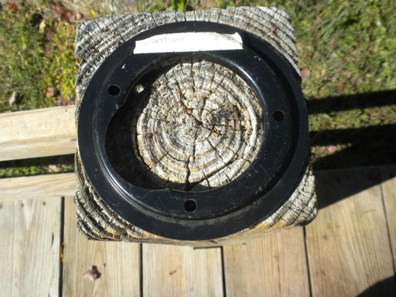 Polaris trail blazer , boss, sport, xpress 300,400 clutch retainer bkt