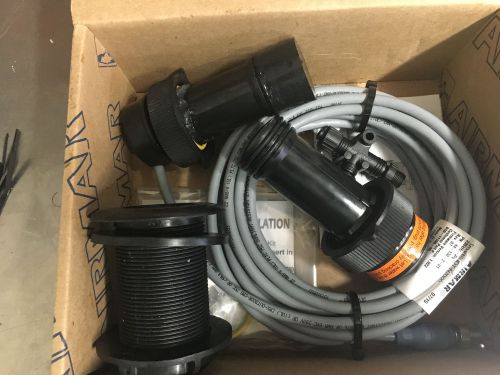 Garmin thru-hull mount smart transducer 010-11105-00 plastic 235khz beamwidth 11