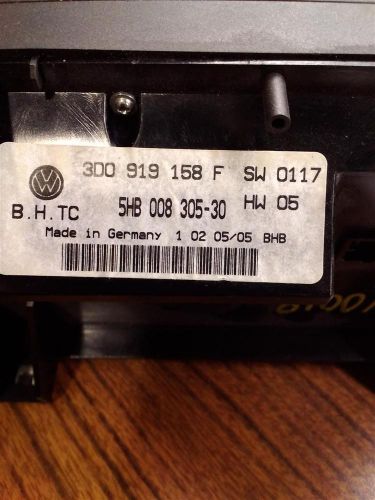 04 05 06 phaeton info-gps-tv screen rear rr bench seat 244239