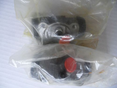 1942-1950 ford f1,f2,f3,  truck wheel cylinder - rt &amp; lt