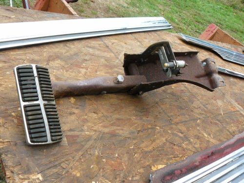 1963 oldsmobile &#034;98&#034; convertible power brake - complete assembly