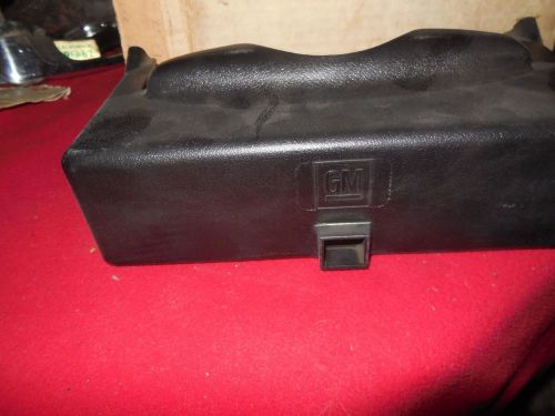 Nos 1974-1976 chevrolet buick olds cadillac pontiac tissue dispenser nova gm