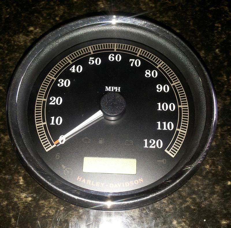 2008-2010 harley davidson speedometer part #67033-08. 4980 miles