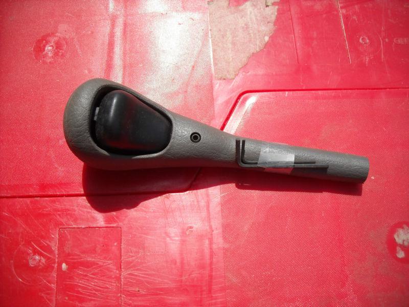 Pt cruiser oem shifter knob automatic (off of a 2001)