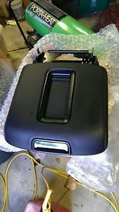 2015 yukon center arm rest