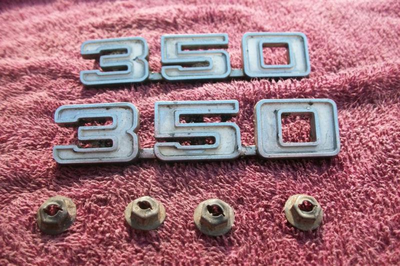 Nova '70-'74 "oem" fender "350" emblems