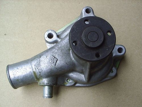 Toyota corolla publica sprinter k 2k 3k water pump nos