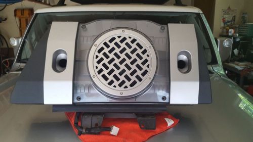 2007 - 2010 fj cruiser subwoofer and switch
