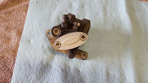 Banshee rear brake caliper with cascade innovation billet e brake block off