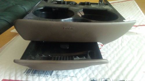 1998 - 2003 ford f150 expedition tan cup holder with ashtray 98 99 00 01 02 03