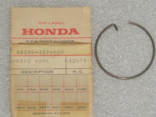 1970's honda cr250m mt250 mr250 cr 250 elsinore kick starter pawl spring oem nos