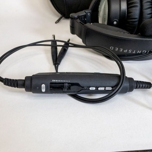 Like-New Lightspeed Aviation Sierra ANR Aviation Headset GA/Dual Plug 4000, US $580.00, image 4