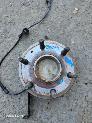 2008 chevy tahoe bearing hub oem