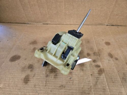 03-09 mercedes c320 tiptronic floor gear box shift shifter selector a2032675424