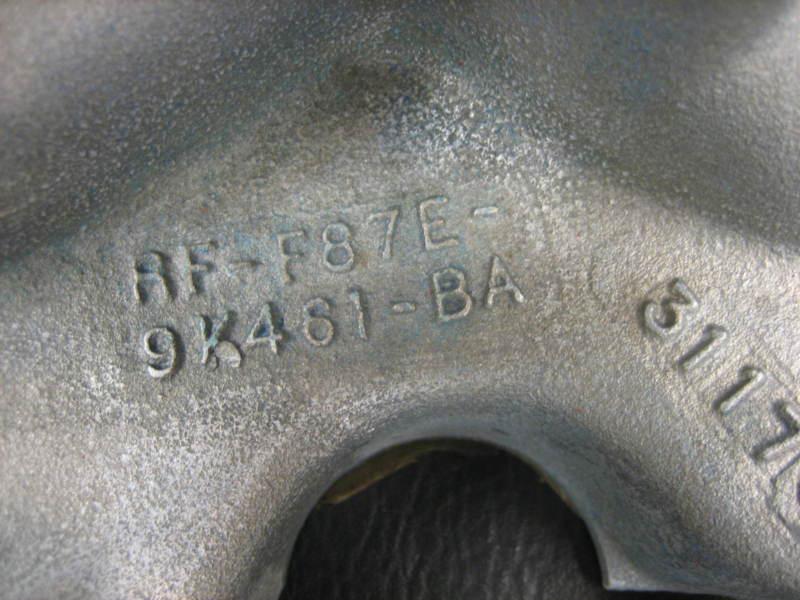 1993 ford mustang cobra  lower intake manifold