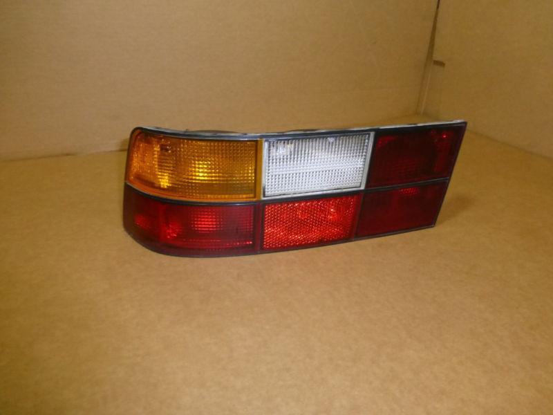 Sell PORSCHE 944 951 924 TURBO TAIL LIGHT LENS ASSEMBLY with BULB