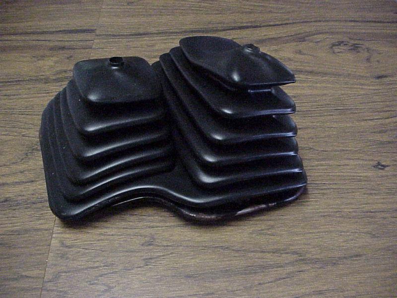 Sell Jeep Wrangler YJ Shifter Boot for Manual Transmission OEM in